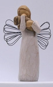 1999 WILLOW TREE ~ANGEL OF FRIENDSHIP ~ Figurine Holding Puppy - Picture 1 of 6