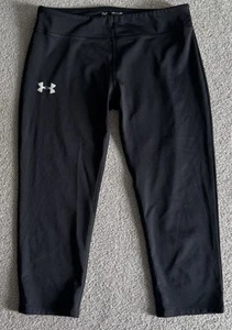 Under Armour Heat Gear Fitted Capri Legging Pants Girls Size YXL Black - Picture 1 of 2
