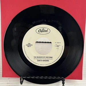 Garth Brooks - The Beaches Of Cheyenne 7" Single 45RPM Promo For Jukebox - Picture 1 of 4