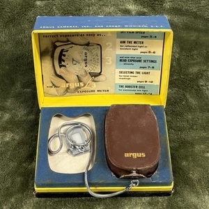 VINTAGE ARGUS MODEL L3 LIGHT METER WITH CASE - MADE IN WEST GERMANY IN BOX!! - Picture 1 of 10