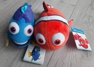 Set of 2 soft plush toys Dory and Nemo Fish "Finding Nemo" Disney Pixar, China - Picture 1 of 15