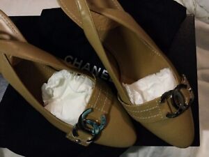 # GORGEOUS CHANEL CAMEL SLING BACKS # LARGE SILVER CC # SIZE 39 # NEW WITH BOX #