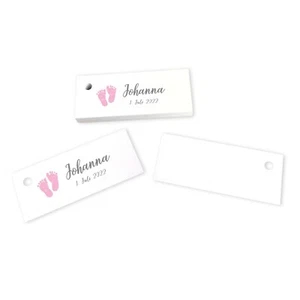 28 Kärtchen Babyfüße Rosa personalisiert Vorname & Datum Taufe Baby Mädchen - Bild 1 von 1