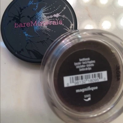 1 BareMinerals Magnifique eye shadow a rich smokey plum New Sealed .57g /.02 oz - Image 1 of 3