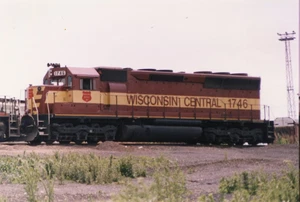 5A603 RP 1989 WISCONSIN CENTRAL RAILROAD ENGINE #1746 IN ILLINOIS - Picture 1 of 1