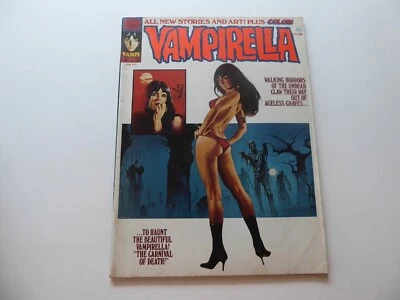 VAMPIRELLA #34  JUNE  1974   SEXY COPY   NICE CHEEKS   VERY FINE+ - Image 1 of 2