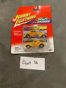 JOHNNY LIGHTNING 2001 WILLYS GASSERS 1933 FORD WILLYS BEL ENGINE SERVICES - Bild 1 von 3