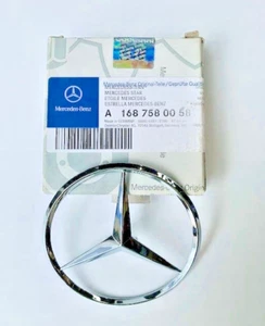 Merceds-Benz A W168 Genuine Boot Star Emblem A1687580058 - Picture 1 of 3