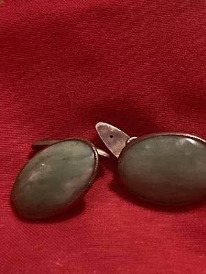Gemelos vintage de plata de ley y jade  Foto 1 de 4