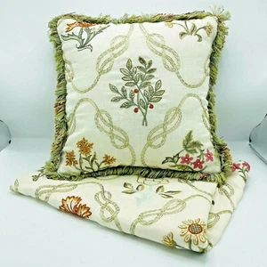 Embroidered Linen Floral Accent Pillow & Pillow Sham Standard Cottage Core - Picture 1 of 12