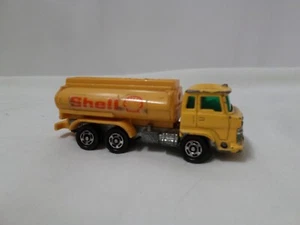 Vintage Tomica Hino Truck Fuel Oil Tanker Shell 1/102 Scale Diecast 3" Yellow - Picture 1 of 7