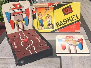 Vintage 1950 Cadaco Ellis Bas-Ket Real Basketball In Miniature Game - Picture 1 of 12