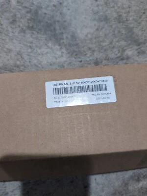 Lenovo Tooless Sliding SM17A18040 3.5in SAS SATA Drive Tray - Image 1 of 2