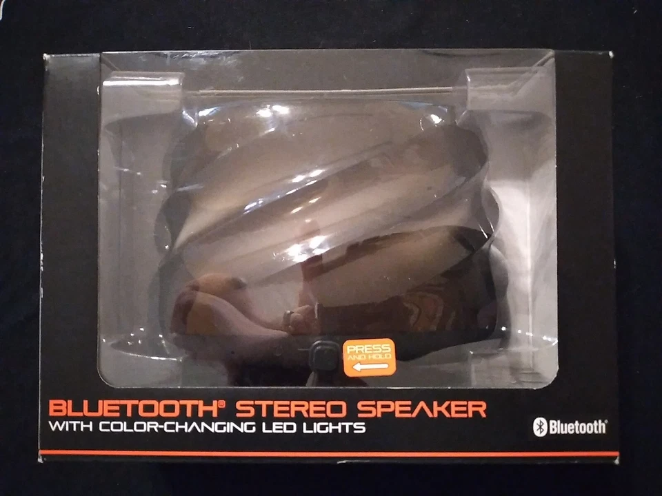 Blackweb Bluetooth Stereo Speaker With Color Changing LED Lights Brand Brand New - Image 1 of 4