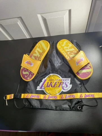 Lakers Slides Size 11-12 Bag And Keychain Neck strap Bundle Cover
