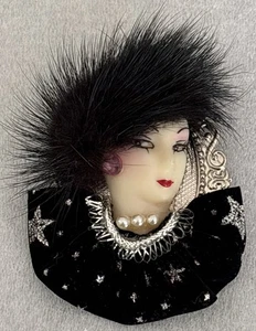 Vintage Damen Gesicht Brosche Anstecknadel schwarz Fell Nerz Hut Kunstperlen Art Deco Statement NEU - Bild 1 von 15