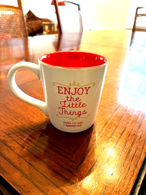 МАЯК ХРИСТИАНСКИЕ ПРОДУКТЫ Библия стих Рождественская кружка Джеймс 1:17 и 1 Тимофей - Изображение 1 из 4