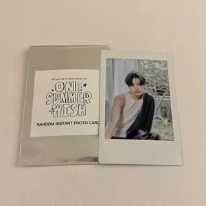 Tarjeta coleccionable de fotos instantáneas aleatorias NCT Wish One Summer Riku de Japón - Imagen 1 de 1