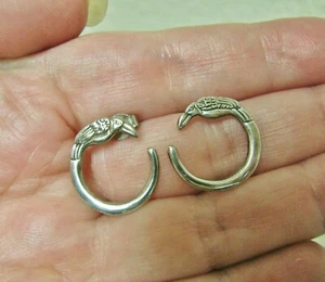 TOUCAN BIRD STERLING SILVER PIERCED EARRINGS ANIMAL POST HOOP SMALL - Picture 1 of 8