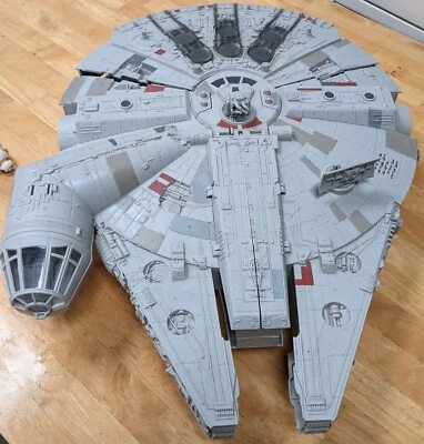 Millennium Falcon-Hasbro Star Wars - Das Erwachen der Macht - 52432-Battle Action VV++ - Bild 1 von 4