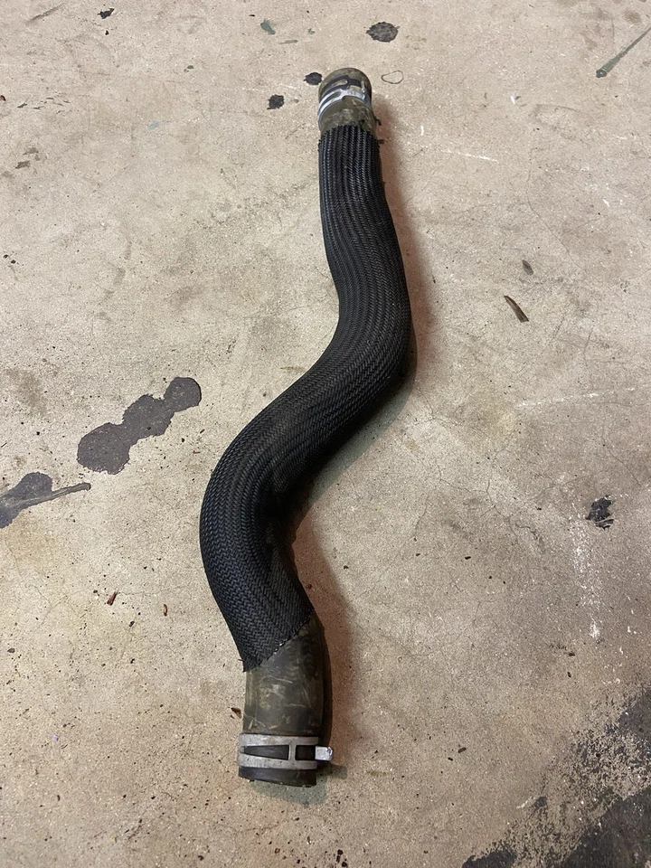 Cadillac Srx 2010-2016 motor radiador refrigerante superior manguera fabricante original Foto 1 de 4