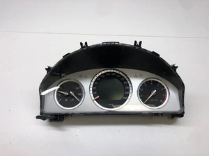 Mercedes-Benz C W204 2008 Benzin Geschwindigkeitsmesser Cockpit 135kW DRA76381 - Bild 1 von 3