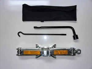2020 2025 NISSAN VERSA JACK, SPARE WHEEL TOOLS - Picture 1 of 4