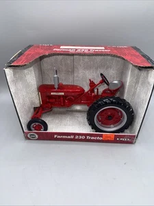 Ertl 1/16 Case IH McCormick Farmall 230 Tractor Stock #14040 NIB - Picture 1 of 5