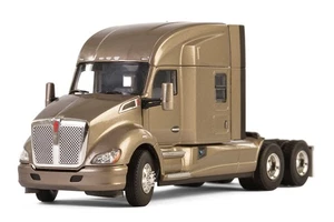 WSI 33-2028 1/50 Scale Kenworth T680 6X4 - Picture 1 of 1