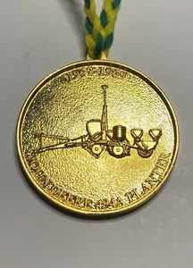 Ertl Precision Classics #9 John Deere Model 494A Planter Original Gold Tone Coin - Picture 1 of 3