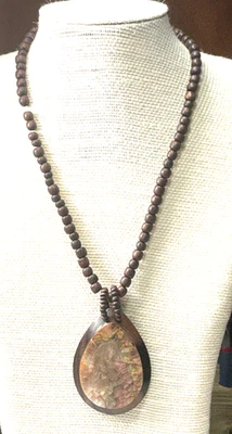 Fashion Necklace Wood Mother of Pearl Inlay Pendant Lot 64D - Image 1 of 3