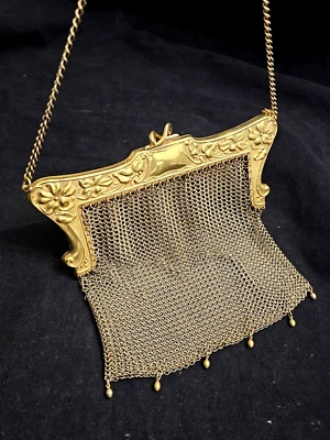 BOLSO DE MALLA ART NOUVEAU MARCA DORADA RARO GRANDE ALETA PLATA ALEMANA COLECCIONABLE Foto 1 de 4