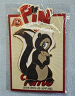 Disney DLRP DLP Disneyland Paris Pin Trading Time Bambi Skunk Flower Pin LE 400