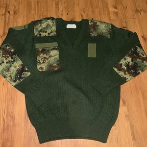 Original Jugoslawischer Militär Pullover Wolle Winterpullover Vintage Überschuss - Bild 1 von 4