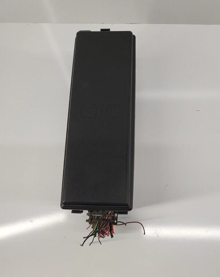 10 11 12 13 Land Rover LR4 Engine Fuse Box Relay Block Panel CH2214290BB Foto 1 de 4