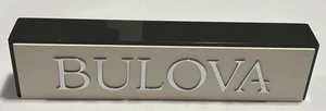 Insegna Pubblicitaria Vintage BULOVA Orologi Orologi ORIGINALE Metallo, 13,5 x3” - Foto 1 di 3