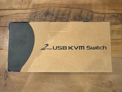 CKLau KVM Switch - 2 Port Usb Hdmi With Remote. Model: CKLau-321H-2 - Image 1 of 4