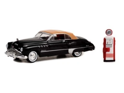 1949 Buick Roadmaster w/ Vintage Gas Pump 1:64 Scale Model - Greenlight 97140A - Image 1 of 3