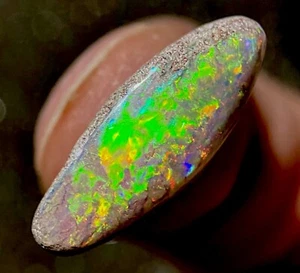 STUNNING 5.35cts RED PINK MULTI COLOR AUSTRALIA COOBER PEDY PIPE OPAL FOSSIL - Picture 1 of 23