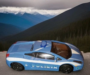 Burago Lamborghini Gallardo Car - Polizia - Scale 1:43 Diecast  - Picture 1 of 5