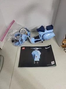 LEGO Creator 10298 Vespa, Near Complete  - Picture 1 of 4