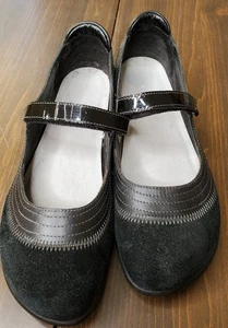 Naot Kirei Shoes Women 9- 9.5 Wide EU-40 Mary Jane Black Suede Patent Leather - Picture 1 of 14