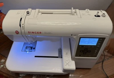 Singer Studio S10  Computerized Embroidery Machine Built-in Design 230071 Fonts - Image 1 of 4