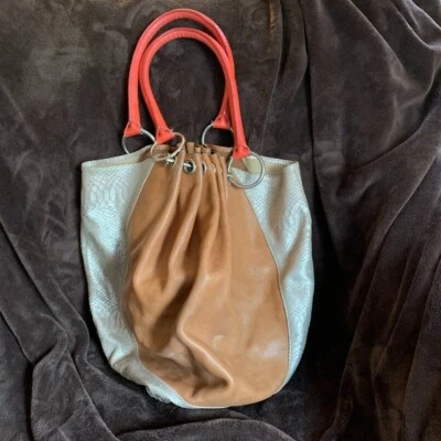 Ted Baker Women's Limited Edition Gold Tan Melon Embossed Leather Satchel Tote - Image 1 of 4