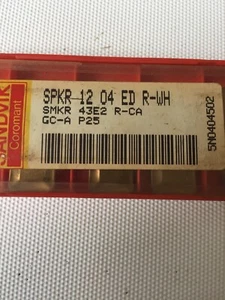 Sandvik - 8 x Nuovi Inserti Fresatura Carburo SPKR 12 04 ED R-WH GC-A P25 - Foto 1 di 2