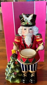 ROYAL ALBERT Christmas Gifts NUTCRACKER 3 Tier TEALIGHTS 23cm - Picture 1 of 10