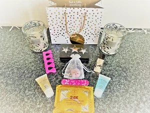 Ragazze, donne, adolescenti, scatola regalo coccole, favori di compleanno, gallina, damigelle d'onore - Foto 1 di 2