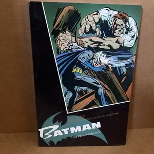 Batman The Frightened City TPB Graphic Novel VF-NM 1990 DC UK - Picture 1 of 2