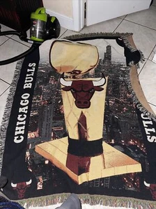 Chicago Bulls Woven Blanket NBA Champs used - Picture 1 of 10