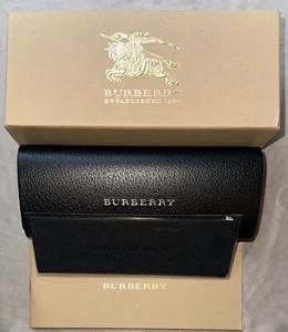 BURBERRY OFFICIAL SUNGLASSES BLACK HARD CASE NEW CIB EMBOSSED CLEANING CLOTH - Picture 1 of 1